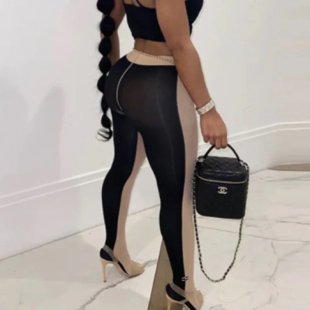 Sexy 2 Tone Legging W/ Booty Footies 1/2 Brown & Black stockings/leggings/ pants
